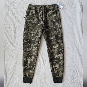 Nike Men's Tech Fleece Jogger Sweatpants Camo Green Size M NWT